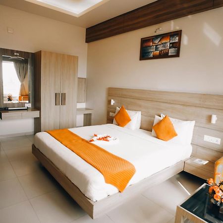 Imperial Heights Hotel Deoghar Ngoại thất bức ảnh