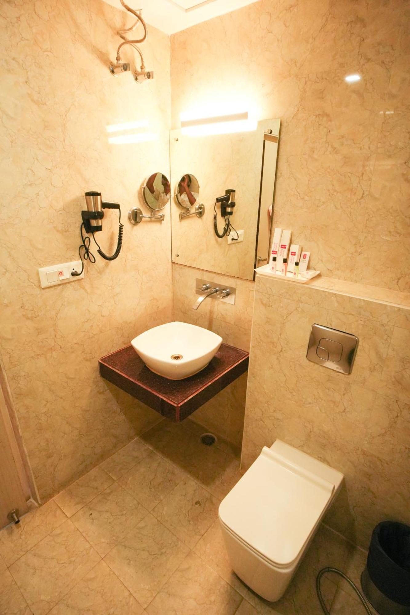 Imperial Heights Hotel Deoghar Ngoại thất bức ảnh
